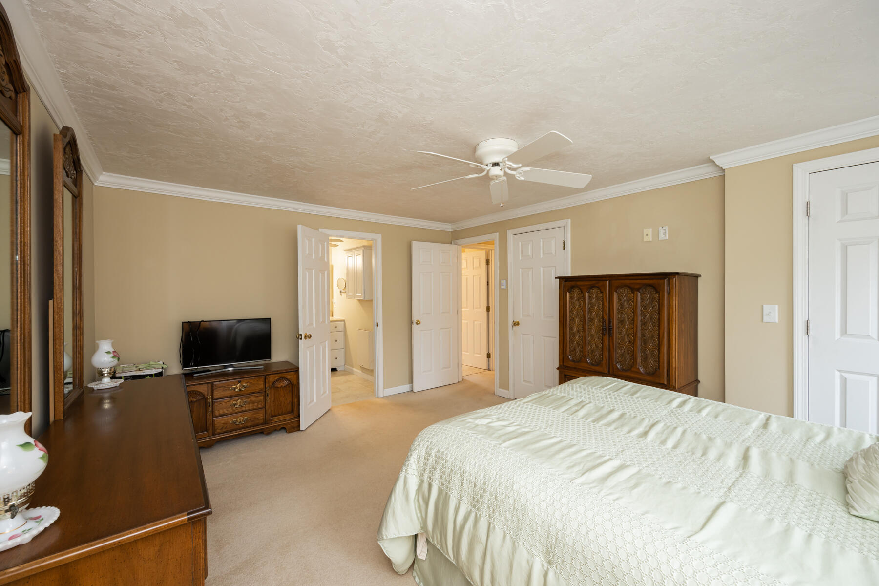 25 Palmer Road Mashpee, MA 02649 - Photo 26 of 49 25PalmerRdMashpee-5214
