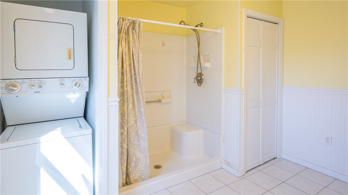 83 Bliss Mine Road Newport, RI 02840 - Photo 17 of 41