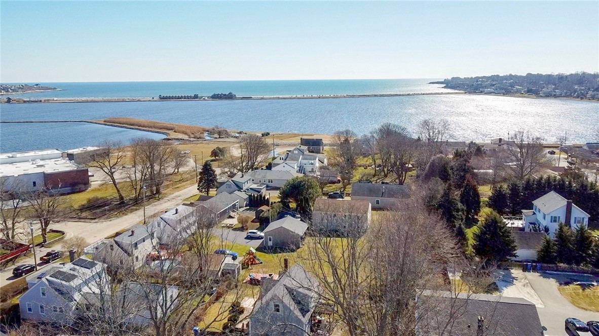 83 Bliss Mine Road Newport, RI 02840 - Photo 41 of 41