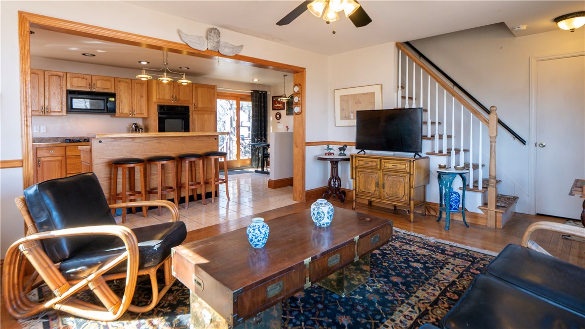 83 Bliss Mine Road Newport, RI 02840 - Photo 5 of 41