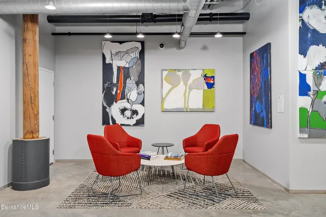 $1,200,000 | 160 Water Street, Unit 407, Williamstown, MA 01267