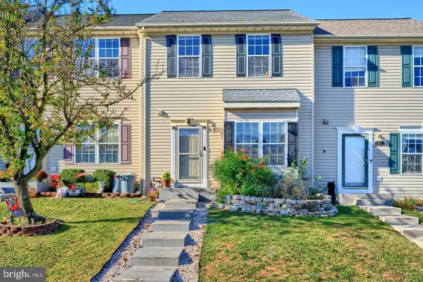 $355,000 | 5 Bellhurst Way, Baltimore, MD 21236
