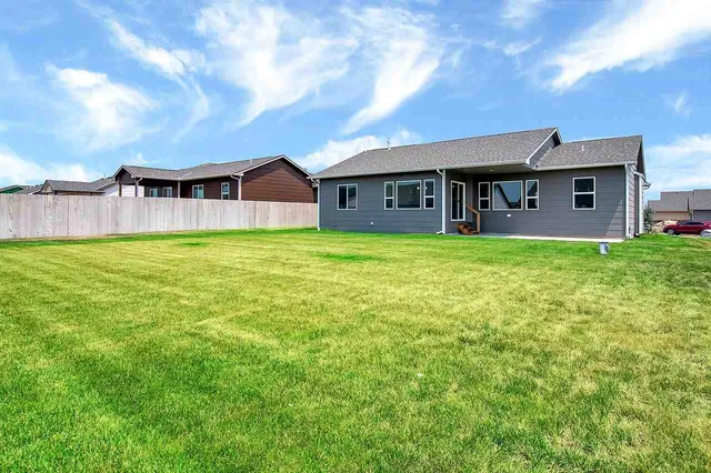 $322,428 | 705 North Casado Court, Goddard, KS 67052