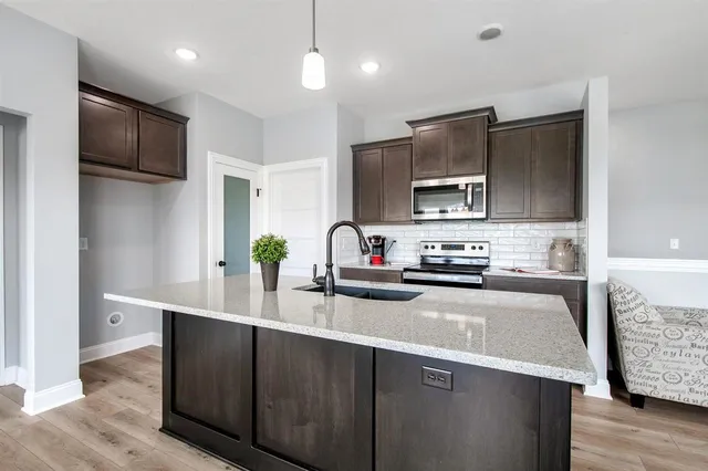 $322,428 | 705 North Casado Court, Goddard, KS 67052