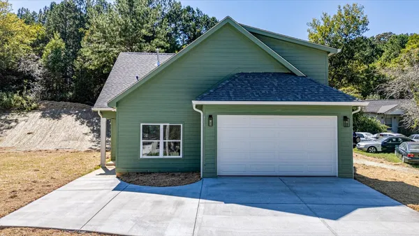 $2,700 | 4757 Green Shanty Road, Ooltewah, TN 37363