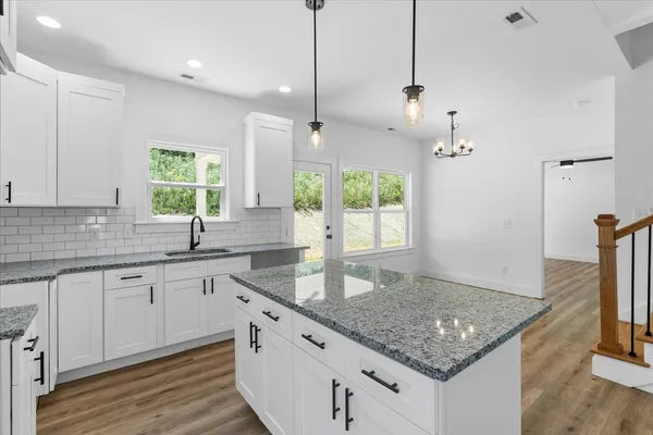 $2,700 | 4757 Green Shanty Road, Ooltewah, TN 37363