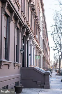 $4,700 | 1508 Pine Street, Unit A, Philadelphia, PA 19102