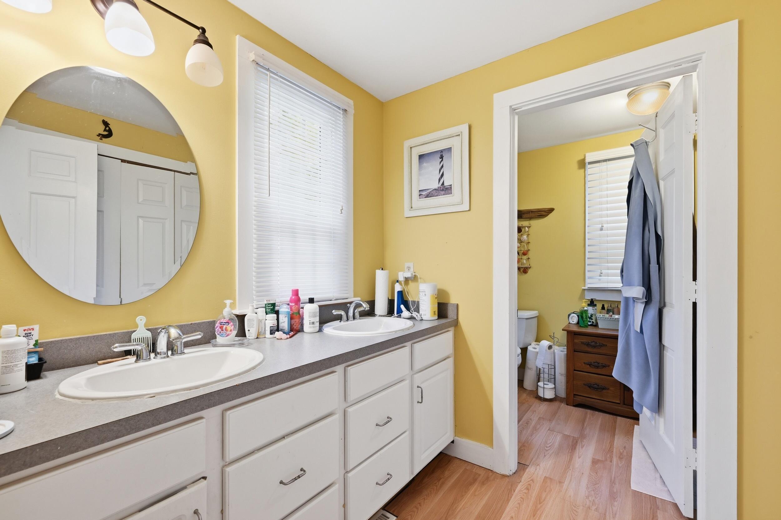 129 Mayfair Road South Dennis, MA 02660 - Photo 18 of 27 29