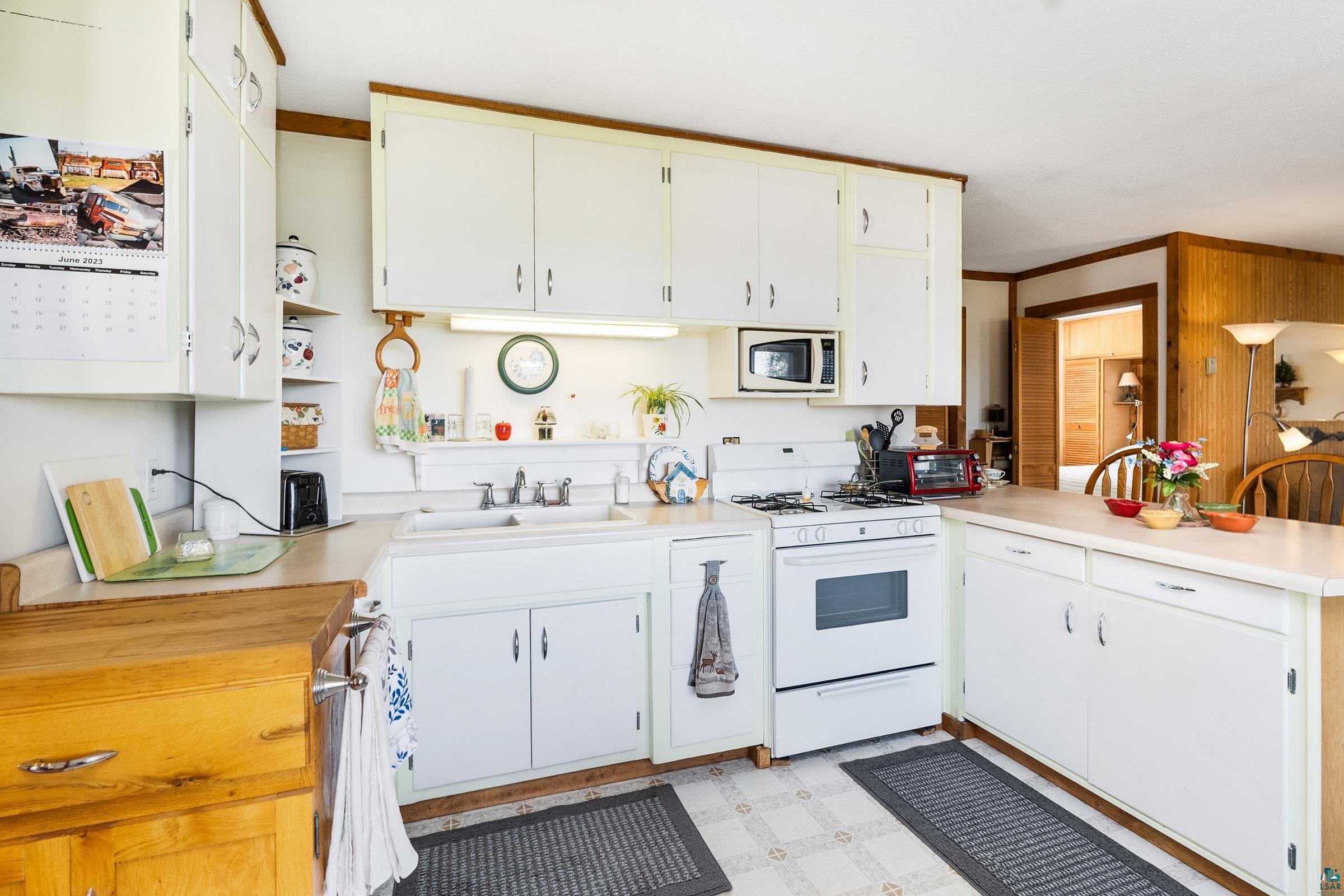 1585 Stone Lake Bridge Road Brimson, MN 55602 - Photo 10 of 50