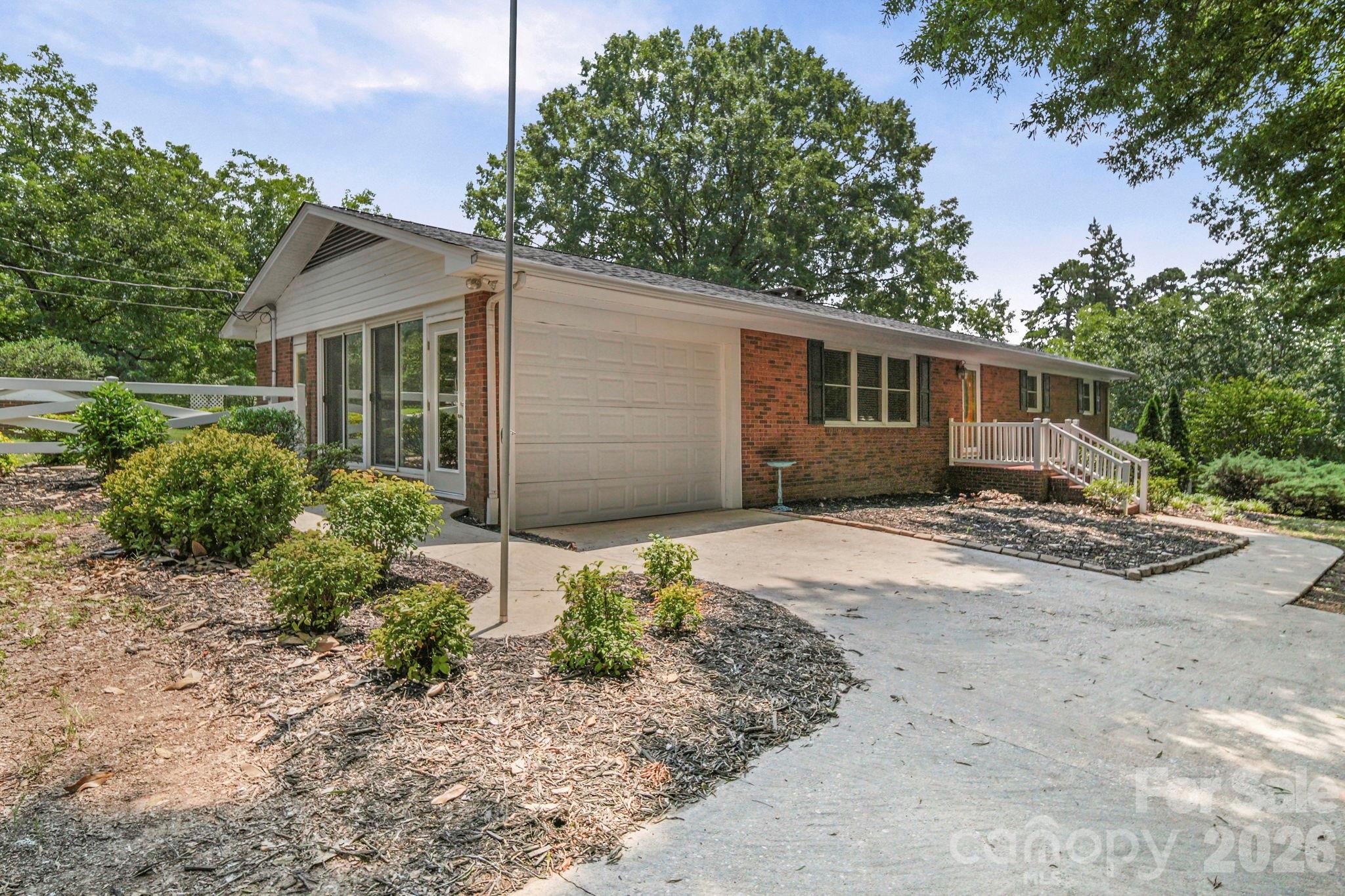 42837 Vickers Store Road Albemarle, NC 28001 - Photo 14 of 41 Gallery Image 14