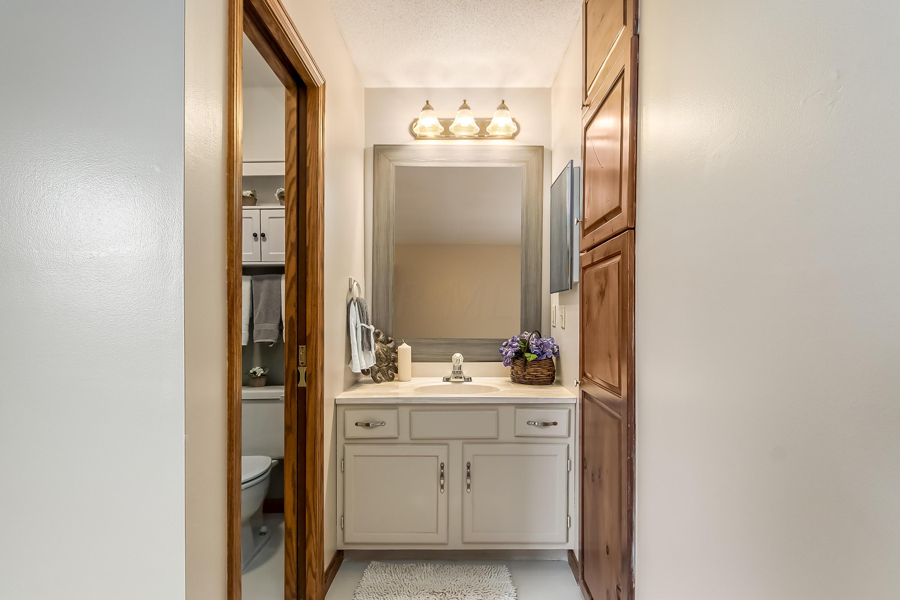 1479 Naughtingham Road Newark, OH 43055 - Photo 13 of 25 Gallery Image 13