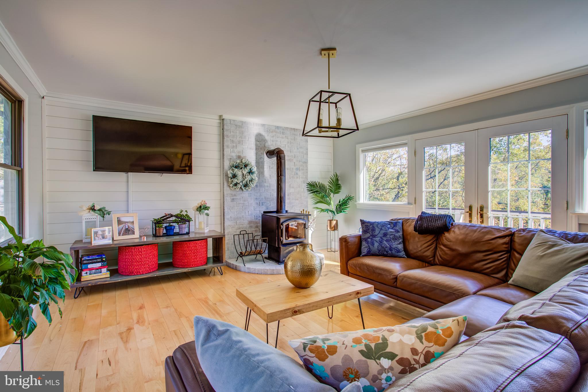 276 Deerhaven Road Front Royal, VA 22630 - Photo 6 of 35