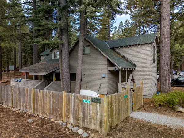 $2,800,000 | 2225 West Lake Boulevard, Tahoe City, CA 96145