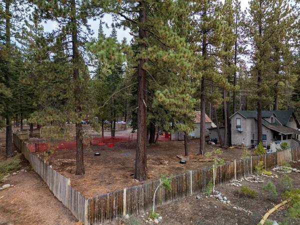 $2,800,000 | 2225 West Lake Boulevard, Tahoe City, CA 96145