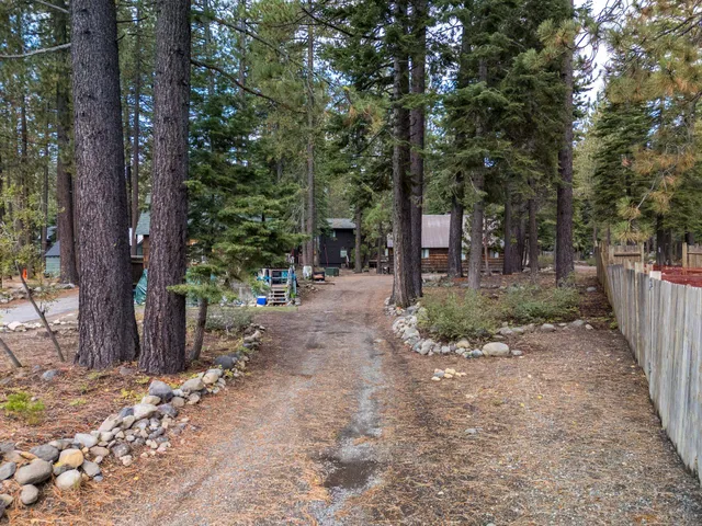 $2,800,000 | 2225 West Lake Boulevard, Tahoe City, CA 96145