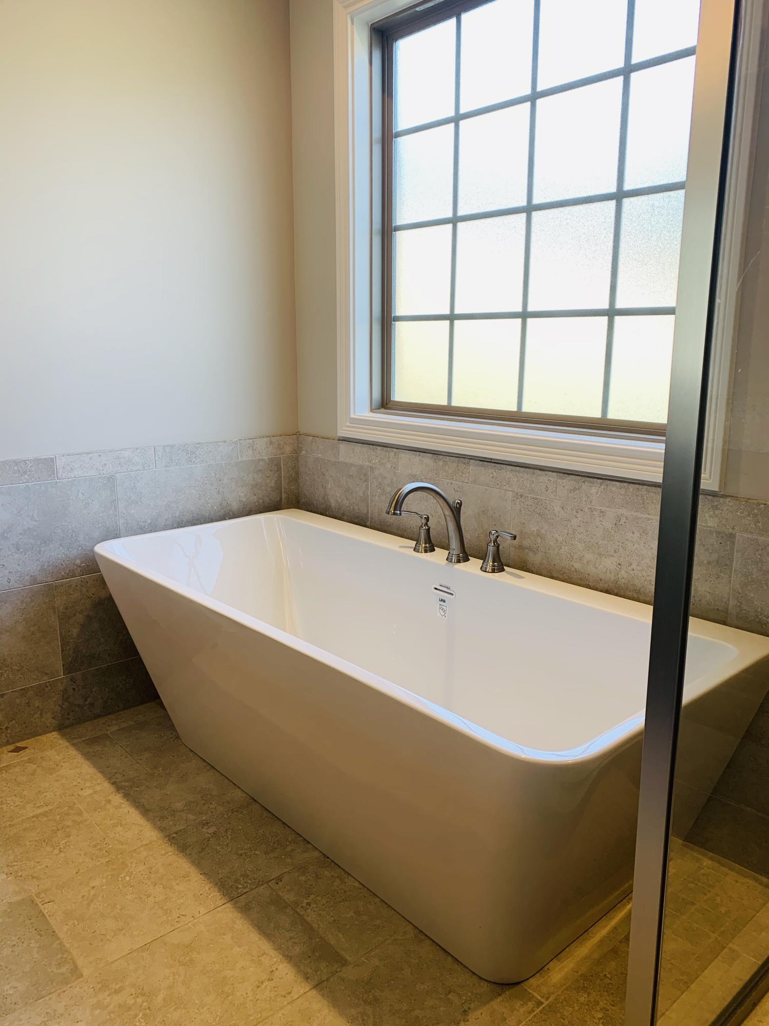 2026 Mystic Ridge Road Knoxville, TN 37922 - Photo 13 of 20 Free Standing Tub