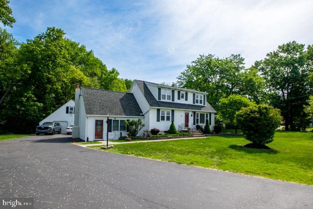31 Bordentown Chesterfield Road Chesterfield, NJ 08515 - Photo 4 of 55 a view of house with garden and tall trees