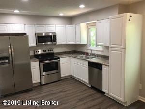 5105 Queens Castle Road Louisville, KY 40229 - Photo 8 of 27 Kitchen