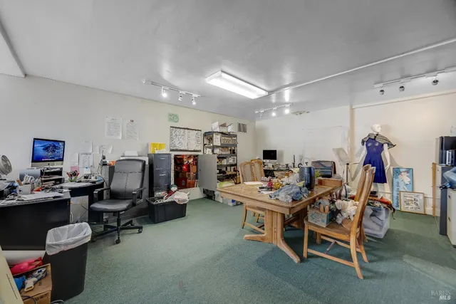 $2,199,000 | 201 Western Avenue, Petaluma, CA 94952