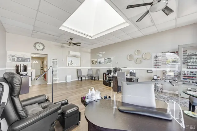 $2,199,000 | 201 Western Avenue, Petaluma, CA 94952