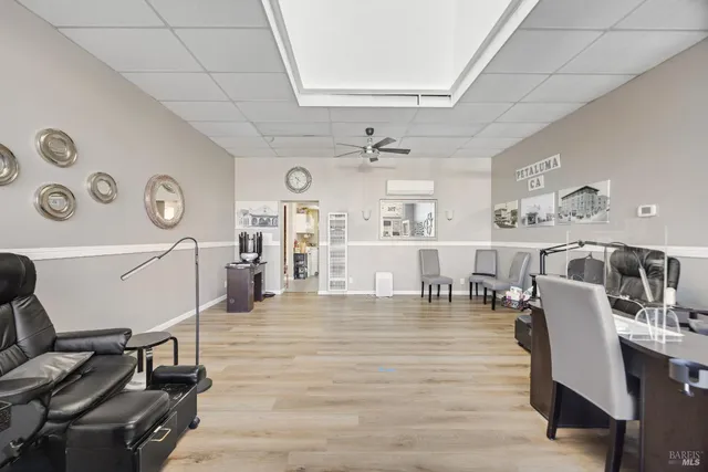 $2,199,000 | 201 Western Avenue, Petaluma, CA 94952