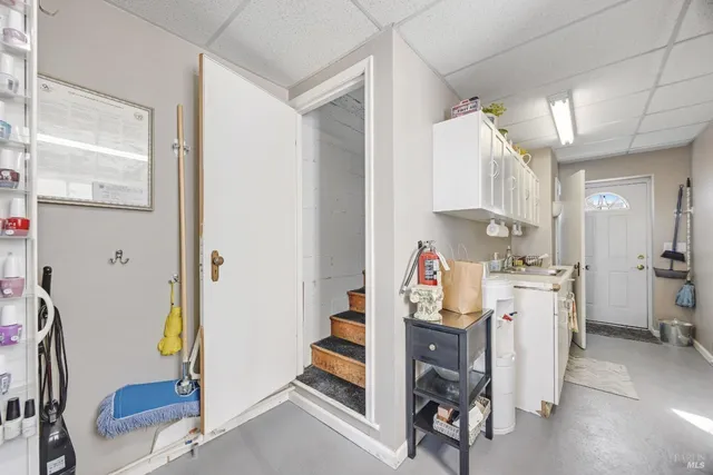 $2,199,000 | 201 Western Avenue, Petaluma, CA 94952