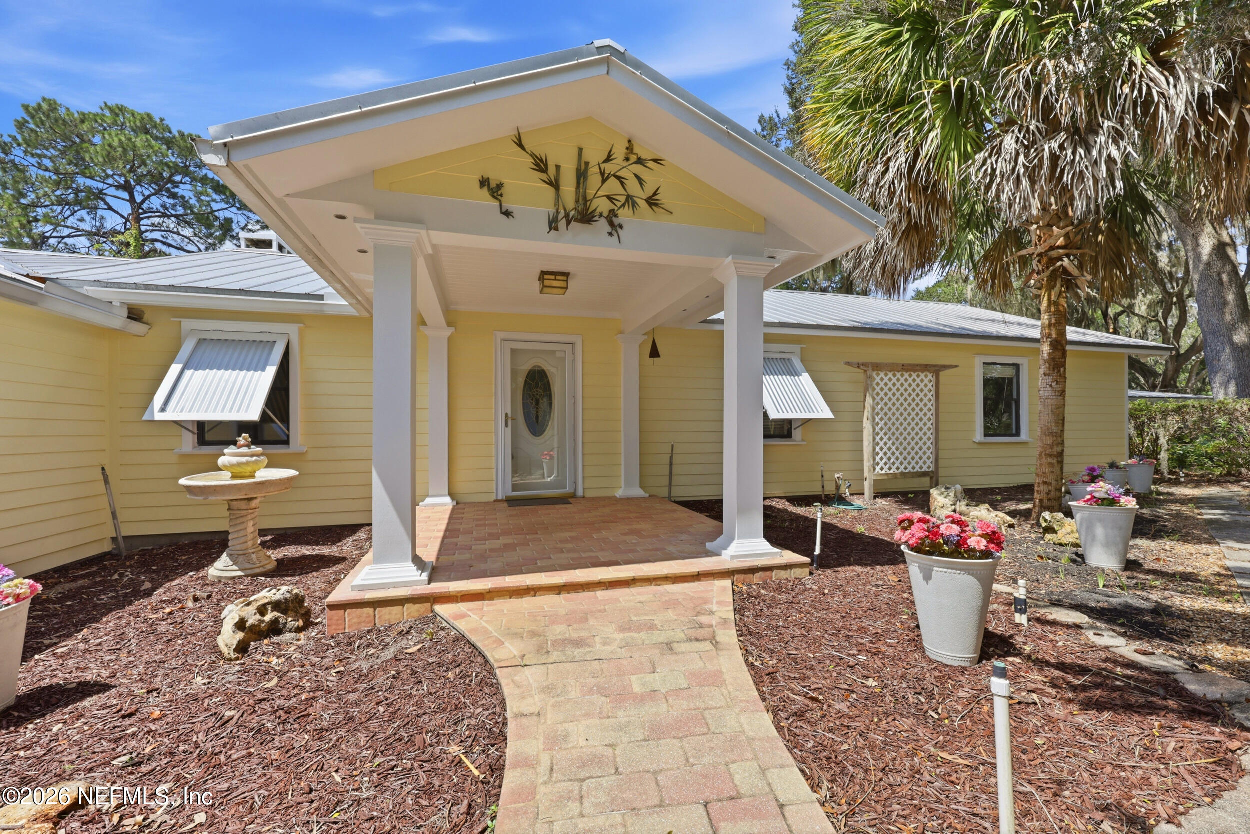 7932 Breezy Point Road West Melrose, FL 32666 - Photo 5 of 84 Front Exterior