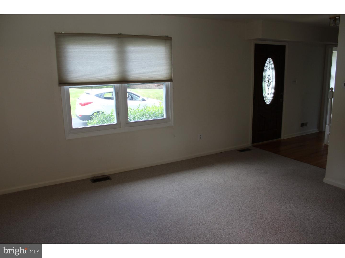1863 Mill Road Boothwyn, PA 19061 - Photo 4 of 24 Gallery Image 4