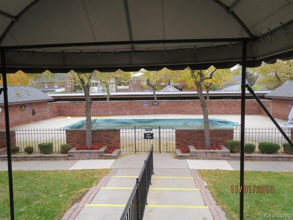 1750 Vernier Road, Unit 8 Grosse Pointe, MI 48236 - Photo 2 of 10 IMG_2159.JPG
