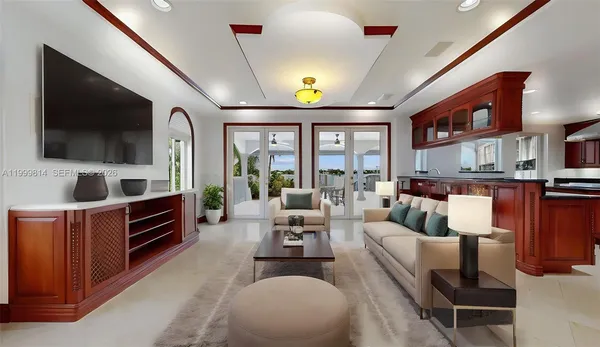 $6,700,000 | 1131 Stillwater Drive, Miami Beach, FL 33141