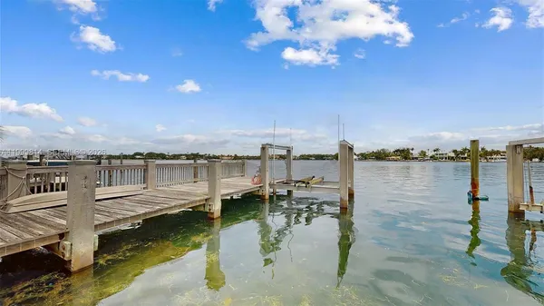 $6,700,000 | 1131 Stillwater Drive, Miami Beach, FL 33141