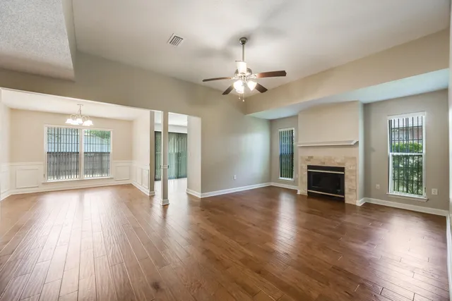 $1,895 | 2808 Ping Lane, Crestview, FL 32539