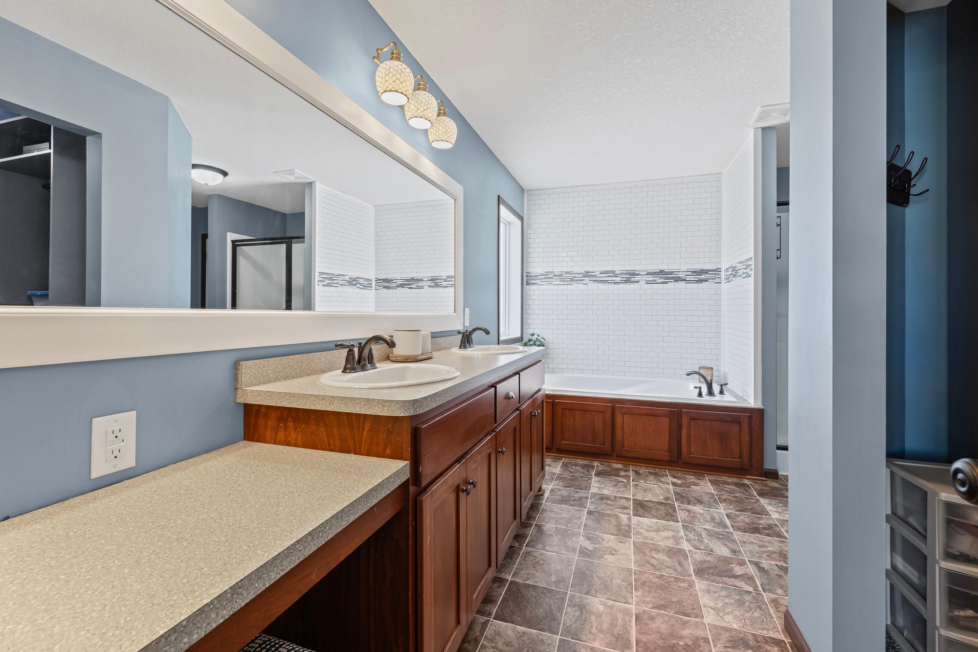 9635 Dunes Lane Cottage Grove, MN 55016 - Photo 29 of 51