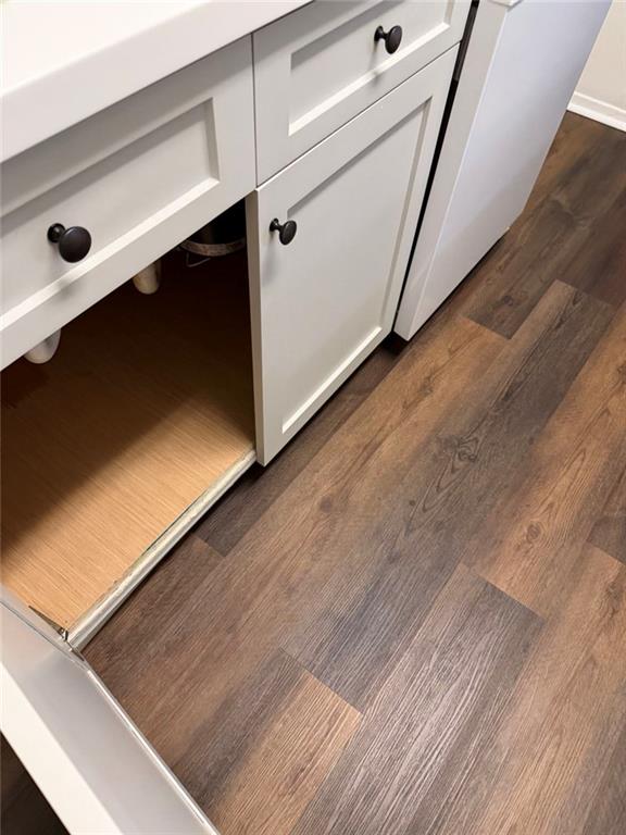 319 Park Ridge Circle Marietta, GA 30068 - Photo 24 of 32 a view of a living room with hardwood floor