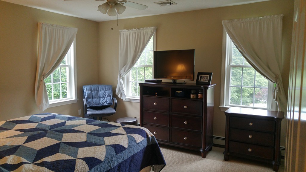 110 1/2 Middleboro Road Freetown, MA 02717 - Photo 14 of 28