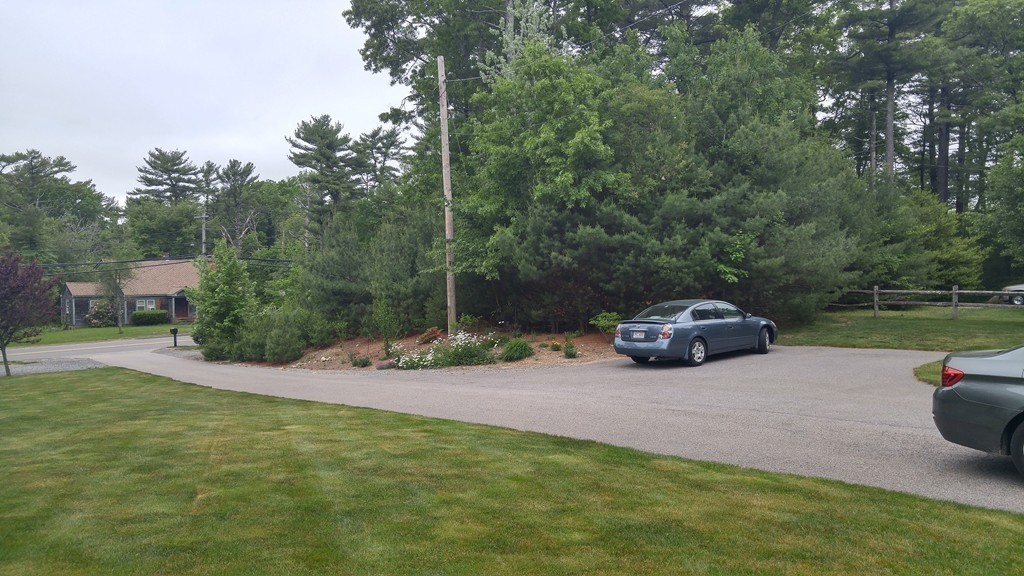 110 1/2 Middleboro Road Freetown, MA 02717 - Photo 23 of 28