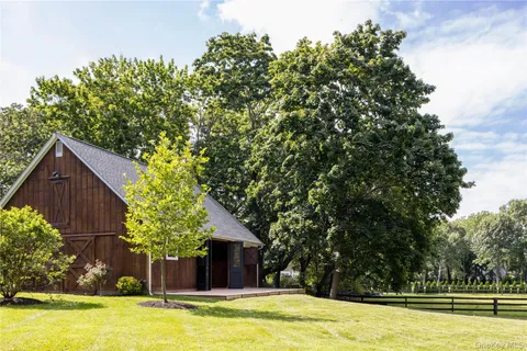$1,545,000 | 184 Phillips Lane, Riverhead, NY 11901
