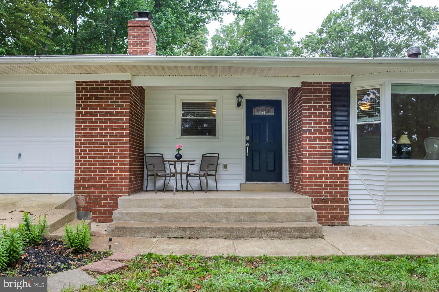2561 Mountain View Road Stafford, VA 22556 - Photo 2 of 28 Exterior (Front)
