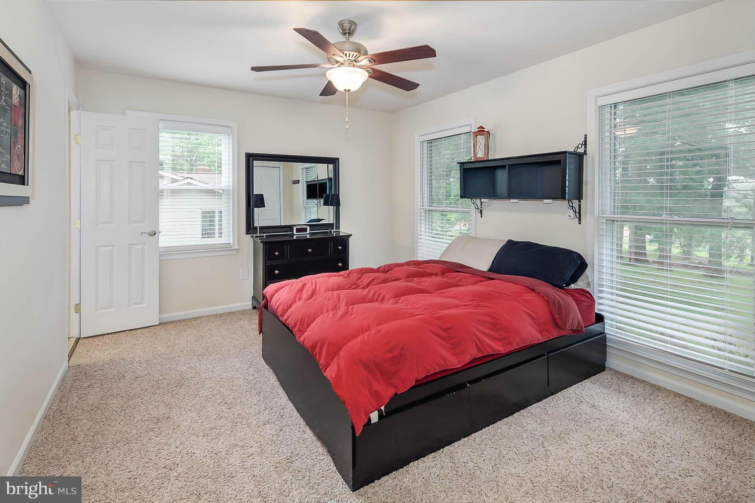 2561 Mountain View Road Stafford, VA 22556 - Photo 14 of 28 Bedroom (Master)