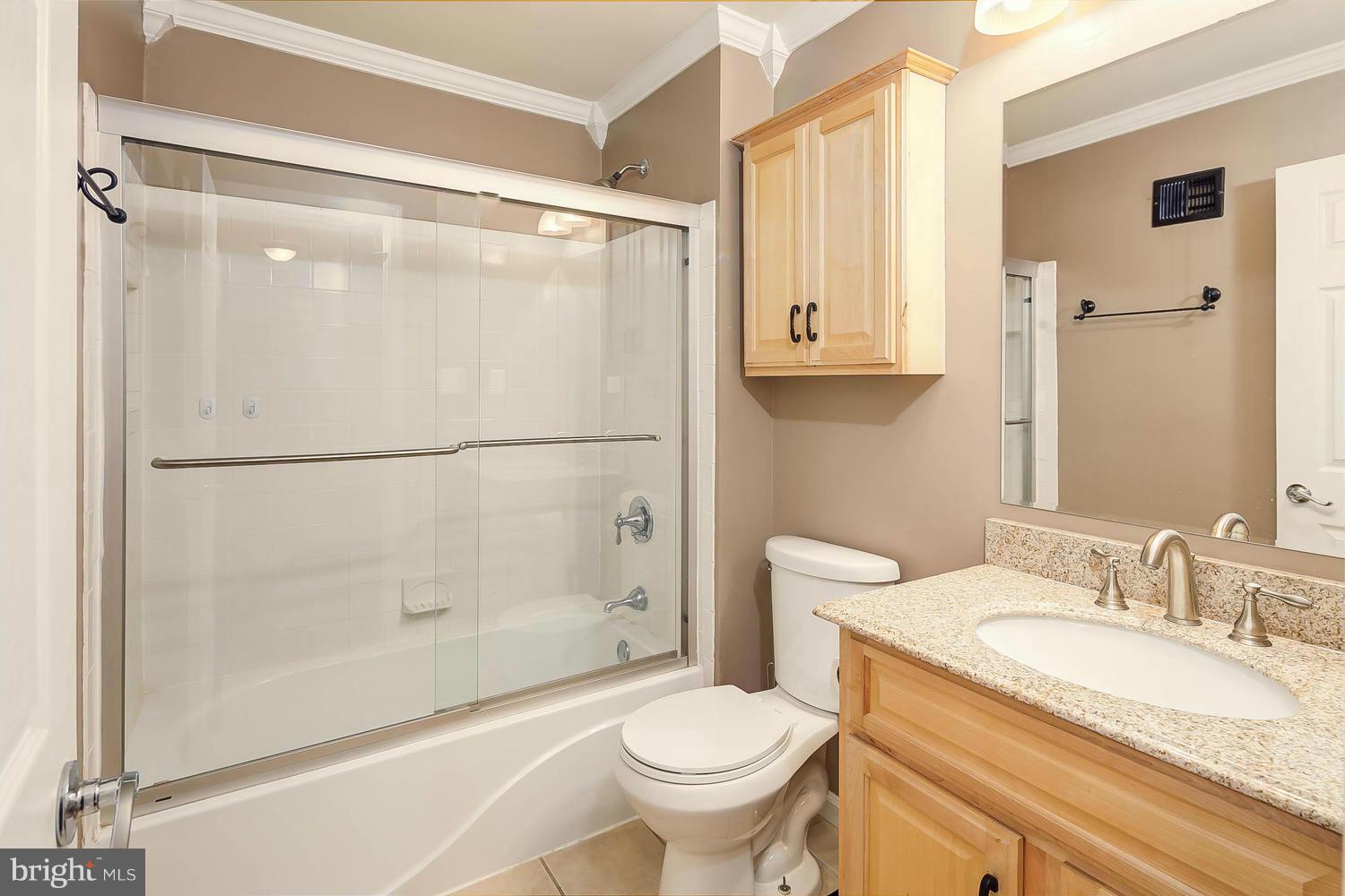 2561 Mountain View Road Stafford, VA 22556 - Photo 18 of 28 Bath