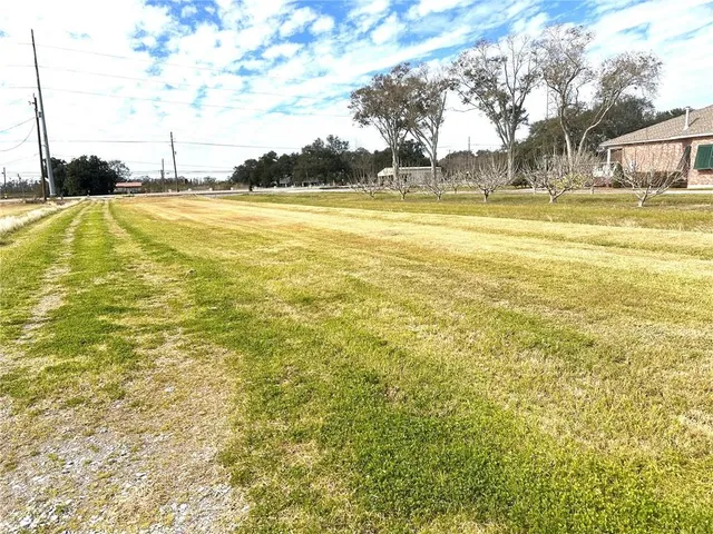 $39,900 | 14159 B Highway 23, Belle Chasse, LA 70037