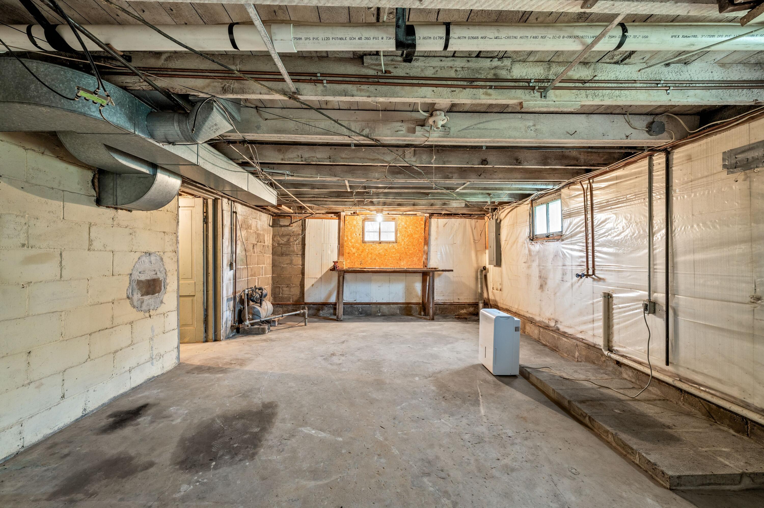 16686 Cleveland Avenue Galien, MI 49113 - Photo 55 of 89 55DSC_0548