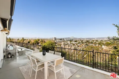 $1,495,000 | Undisclosed Address, Los Angeles, CA 90008