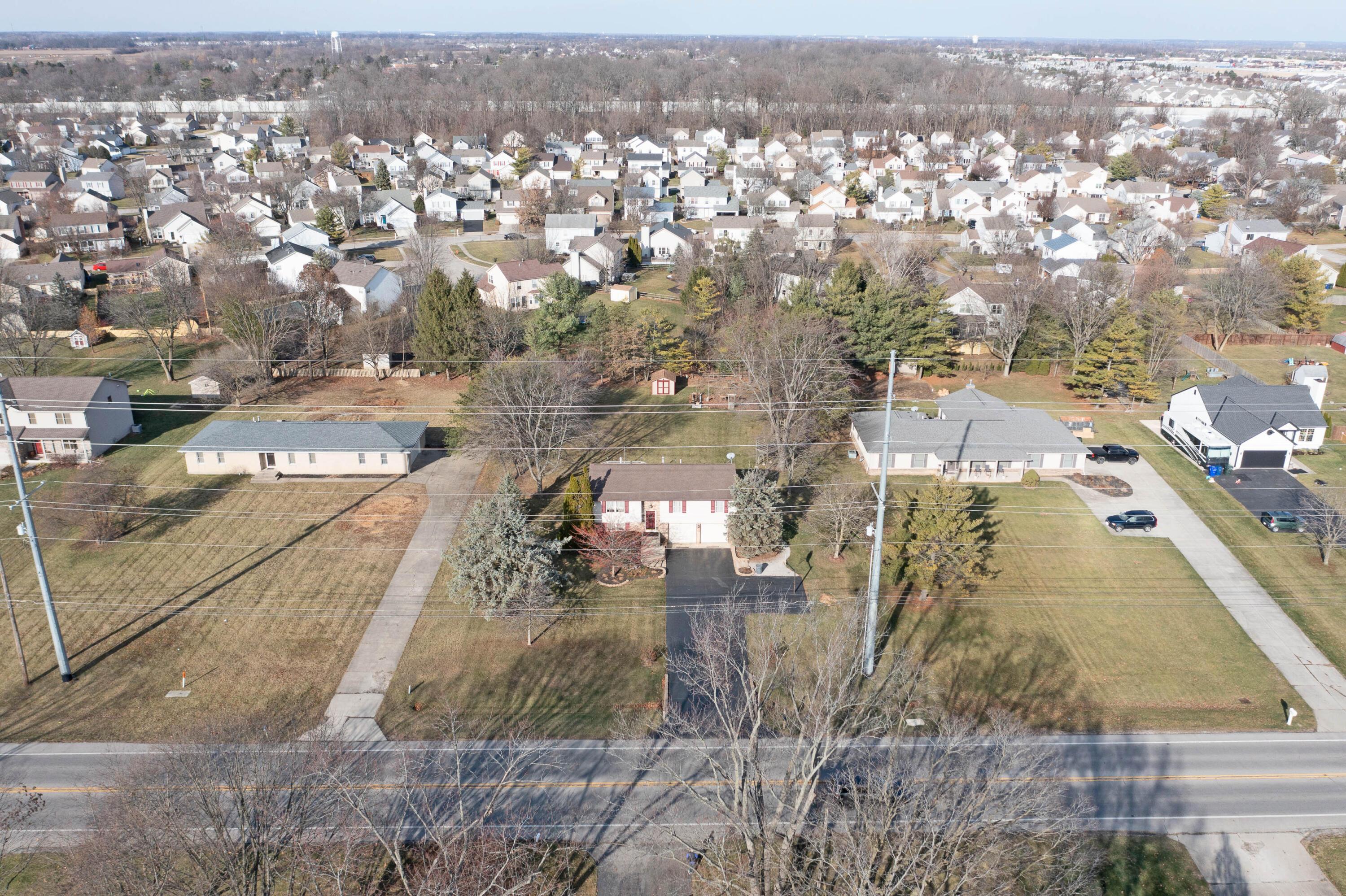 6186 Feder Road Columbus, OH 43228 - Photo 51 of 53 Aerial View