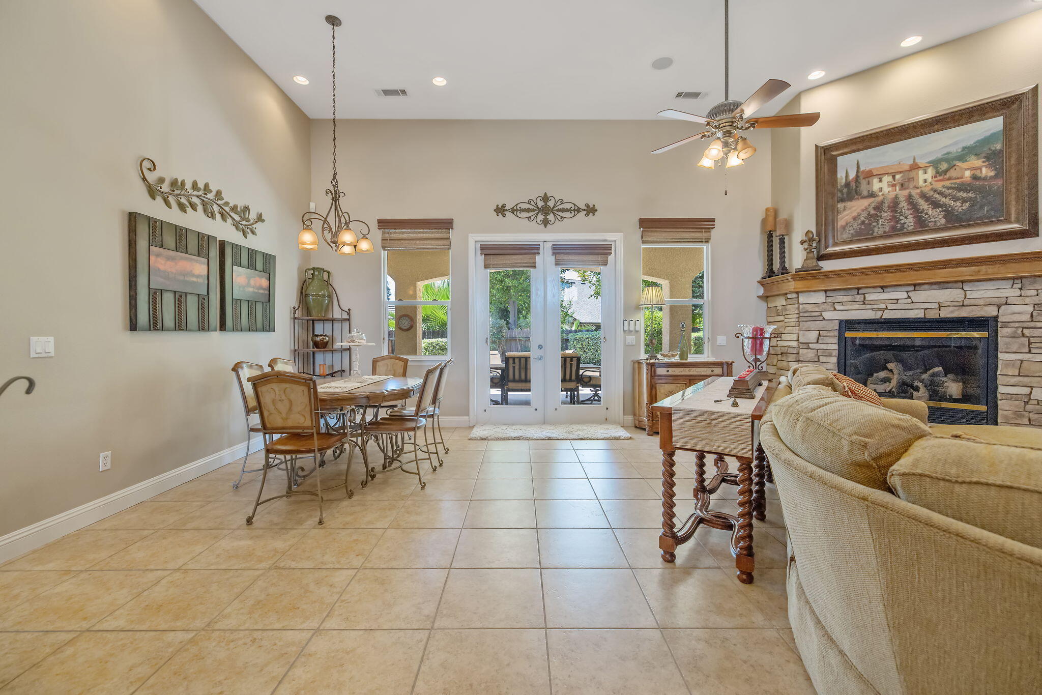 760 St James Court Exeter, CA 93221 - Photo 11 of 77 18-web-or-mls-713A8377