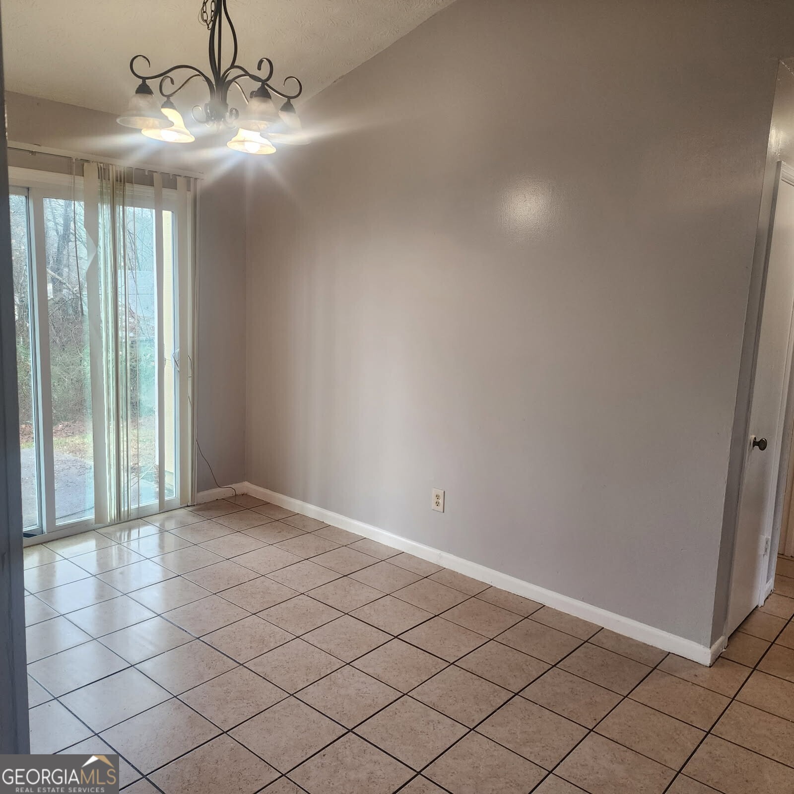 3981 Skidmore Court Decatur, GA 30034 - Photo 5 of 12 Dining Room