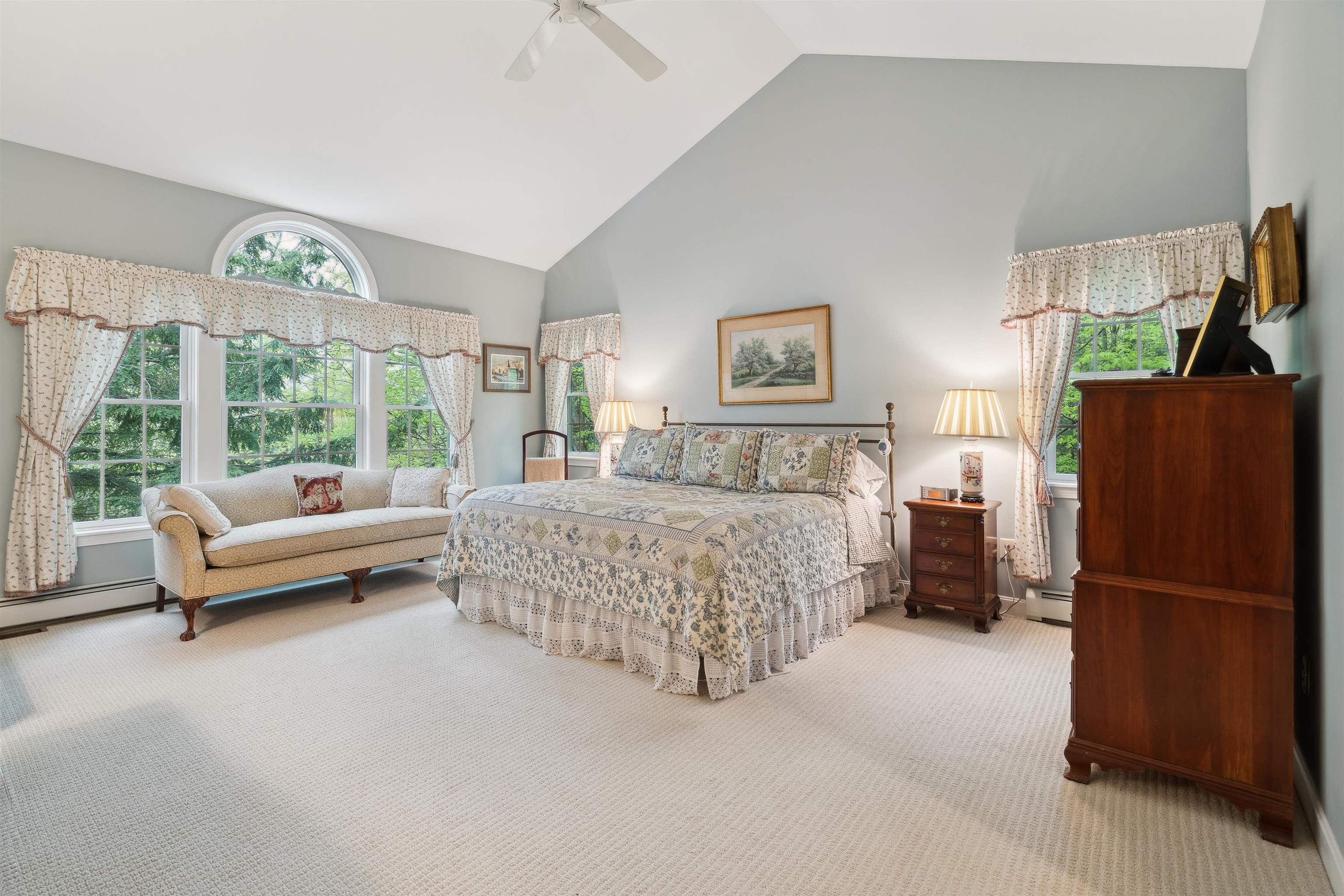 126 Primrose Lane Hartford, VT 05059 - Photo 17 of 36