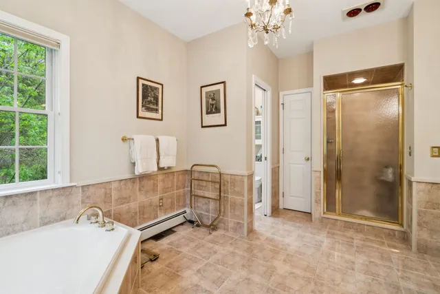 $945,000 | 126 Primrose Lane, Hartford, VT 05059