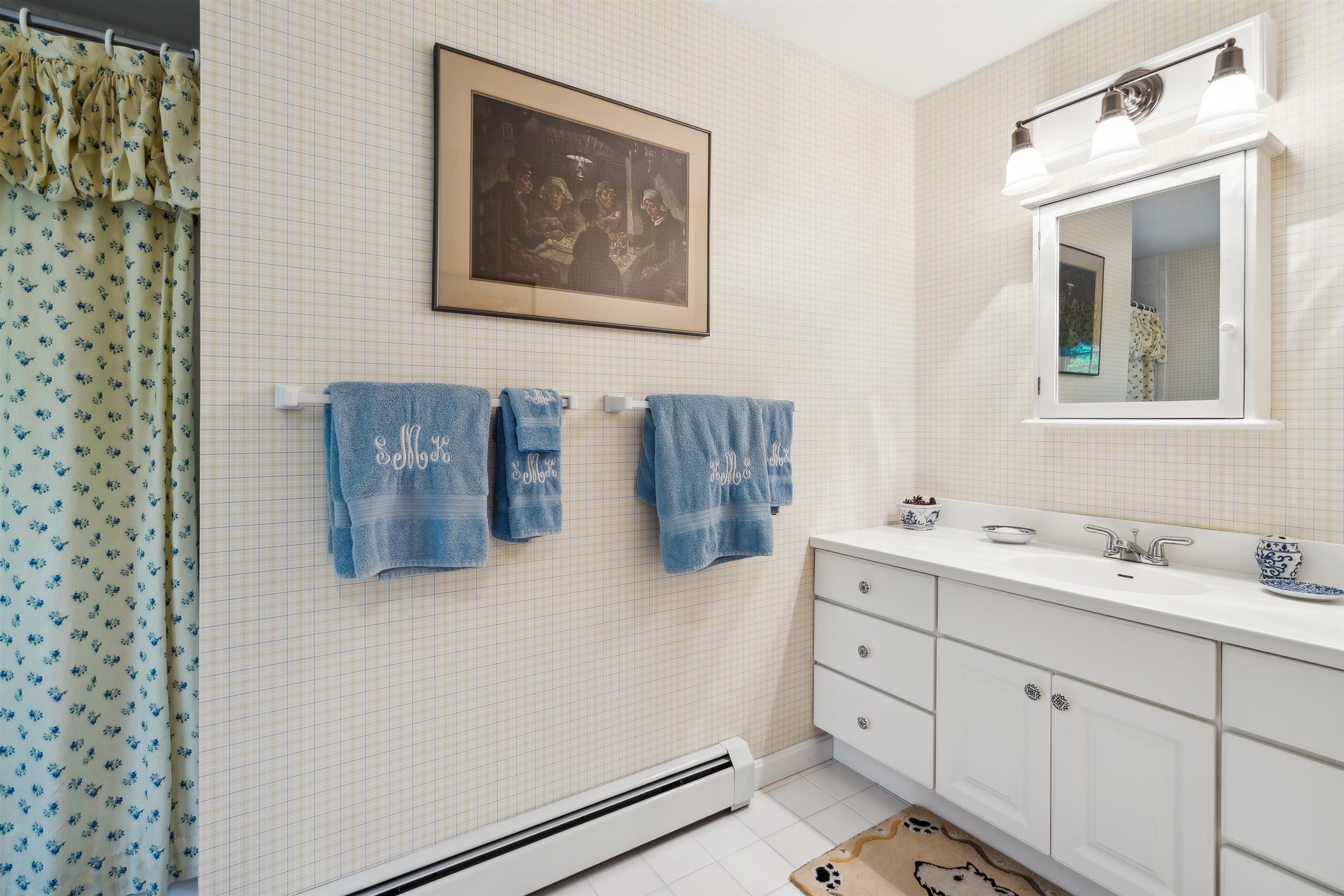 126 Primrose Lane Hartford, VT 05059 - Photo 26 of 36