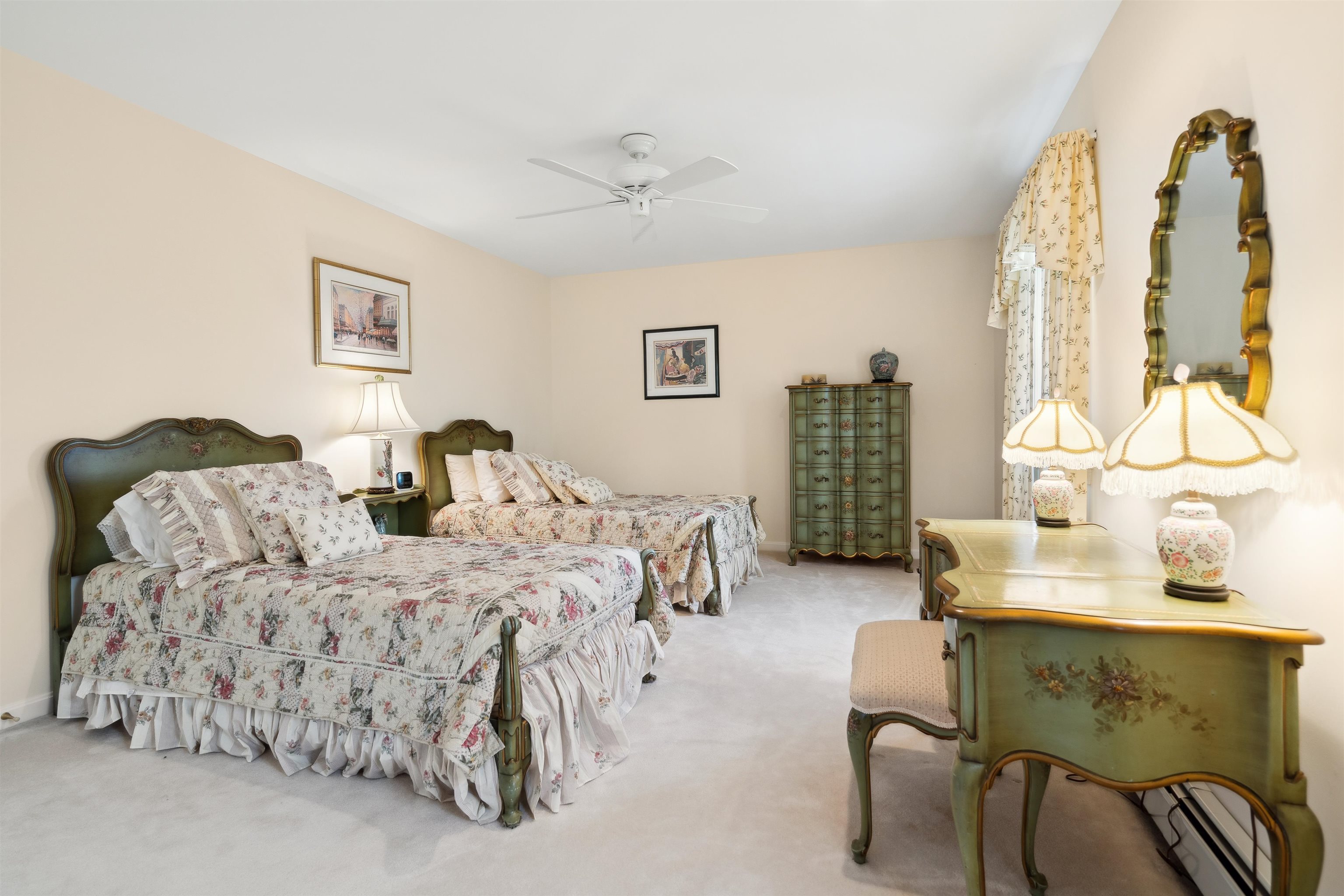 126 Primrose Lane Hartford, VT 05059 - Photo 27 of 36